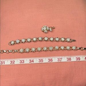 Vintage Necklace and bracelet one earring